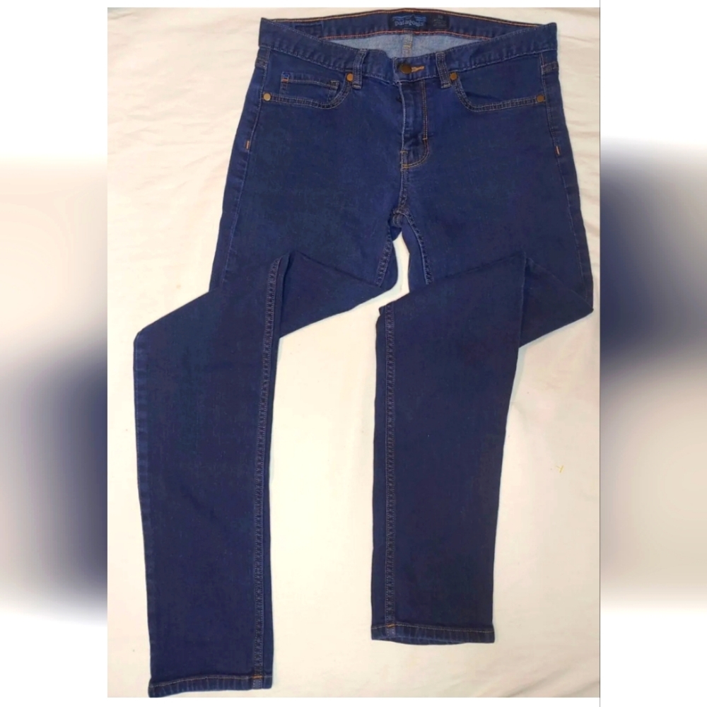 Patagonia Women's 30" size 10 Slim Straight Leg Organic Cotton Denim blue Jeans